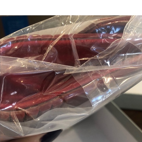 Red Lucite Resin Hard Clutch with Chain inside-boutique - Picture 4 of 12